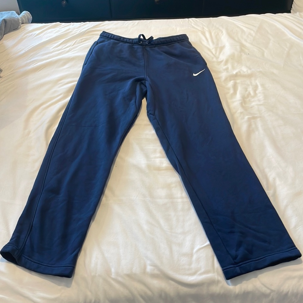 Navy Nike Sweatpants